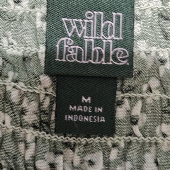 Green Floral Ruched Crop Top Size Medium - Picture 3 of 5